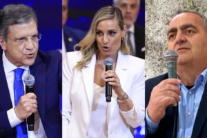 Η αφιέρωση του Μητσοτάκη στον Γιώργο Αυτιά: "Μπορείς να αλλάξεις τους νόμους από την εκπομπή"- Τι του είχε χαρίσει - εικόνα 3