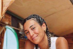 Ευγενία Σαμαρά για Στάθη Παναγιωτόπουλο και Ράδιο Αρβύλα: "Έπαθα σοκ, έμεινα παγωτό, είμαι σίγουρη ότι δεν γνώριζαν τη δράση του"