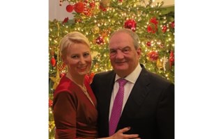 H Όλγα Τρέμη όπως δεν την έχουμε ξαναδεί: Το αισθησιακό τσιφτετέλι της πάνω στην πίστα στο ρεβεγιόν της Πρωτοχρονιάς - εικόνα 3