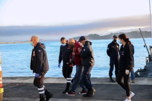 Φωτιά σε πλοίο στην Κέρκυρα: Η στιγμή που ο πλοίαρχος λέει "mayday mayday" [βίντεο] - εικόνα 2