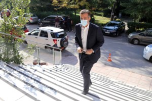 Διαμαρτύρονται οι φαρμακοποιοί: Προσβλητικός ο αποκλεισμός μας από τους εμβολιασμούς - εικόνα 3