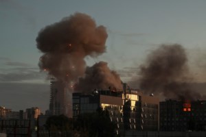 NBC: Η στιγμή που ο Ζελένσκι έκανε έξαλλο τον Μπάιντεν - Του ζητούσε κι άλλη αμερικανική βοήθεια - εικόνα 2