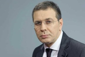 Άλιμος: Έκρηξη με γκαζάκια έξω από πολυκατοικία