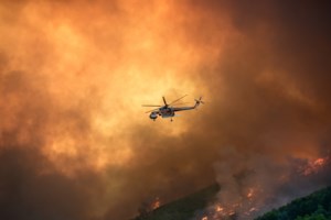 Πολύ υψηλός κίνδυνος φωτιάς την Κυριακή σε Αττική, Βοιωτία και Εύβοια - Σε γενική επιφυλακή η Πυροσβεστική