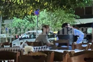 Παϊδάκια, πατάτες και τζατζίκι: Το μενού Τσίπρα - Σακελλαρίδη στην ταβέρνα - Άφησαν πουρμπουάρ 20 ευρώ