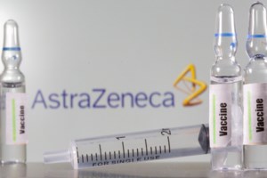 Εμβόλιο AstraZeneca: Υπέρ της χρήσης του ο ΕΜΑ - Συνεχίζει την έρευνα για τις θρομβώσεις