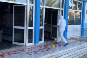 Θεσσαλονίκη: Στον Σατανά τα… έριξε ο 32χρονος που έβαζε φωτιά σε οχήματα - "Μια δύναμη με ωθούσε να κάνω κακό"