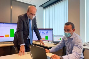 ΕΦΚΑ - Παράνομη και καταχρηστική η απεργία: "Πρέπει να επιστρέψουν στη δουλειά τους" λέει ο Χατζηδάκης - εικόνα 2