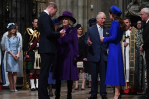 "Έκλαψε" από τα γέλια ο πρίγκιπας Γουίλιαμ: Η σπάνια αυθόρμητη αντίδραση σε μια δύσκολη στιγμή της Κέιτ Μίντλετον - εικόνα 8