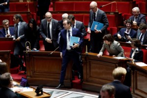 Γαλλία: 10 χρόνια από την τζιχαντιστική επίθεση στο Μπατακλάν – Εκδηλώσεις μνήμης στο Παρίσι - εικόνα 4