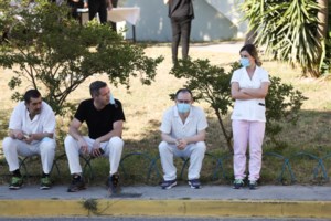 Νικητής ο 9χρονος Μάριος: Βγήκε από τη ΜΕΘ – Τι είπε συγκινημένη η μητέρα του [βίντεο]