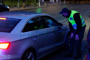 Πρόστιμο 5.000 ευρώ σε κορονο-καμπαρέ της Θεσσαλονίκης που λειτουργούσε παράνομα