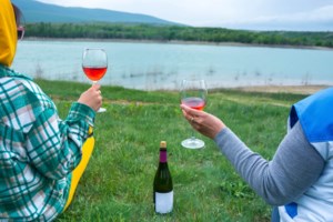 Η μοναδικότητα της Λίμνης Πλαστήρα με εικαστικό καλλιτέχνη τη φύση - Σημείο αναφοράς πολιτιστικού τουρισμού