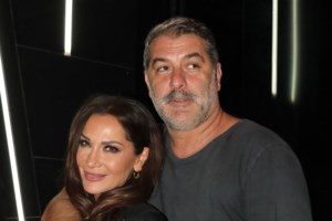 Δέσποινα Βανδή: "Ποια άλλη θα έκανε όλα αυτά... Παναγιά μου, όλα τα κάνω… Και αυτοί πάνε ένα στρατό και... τσουρέκια" - εικόνα 2