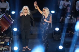 Δικηγόρος Άννας Βίσση: Το ζεύγος Κούστα έδωσε τα 300.000 ευρώ στον Καρβέλα πριν τη συναυλία - Δεν υπάρχουν χρωστούμενα - εικόνα 2