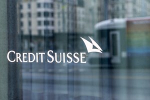 Τι συμβαίνει με την Credit Suisse: Πώς βρέθηκε η "τράπεζα των πλουσίων" στο μάτι του κυκλώνα - εικόνα 2