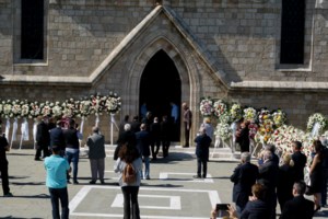 Δήμητρα Λιάνη για Δ. Κρεμαστινό: "Καλή αντάμωση με τον Αντρέα μας" - εικόνα 2