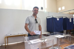 Αυτοδιοικητικές εκλογές 2023: Ποιοι δήμαρχοι "έσκισαν" με ποσοστό πάνω από 80%