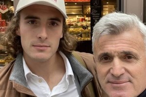 "Σε αγαπώ": Οι ευχές και τα χρόνια πολλά στον Στέφανο Τσιτσιπά από την Πάουλα Μπαντόσα για τα γενέθλιά του - εικόνα 2