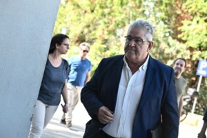 Ο Κουτσούμπας κατέθεσε τροπολογία για την επαναφορά 13ου και 14ου μισθού