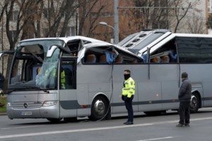 Τραγωδία στο Βουκουρέστι: Παιχνίδι της μοίρας για τον δεύτερο οδηγό - "Σώθηκα από… μια τυρόπιτα"