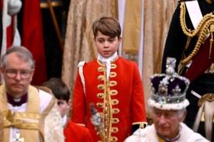 "Κάναμε πρόβες με ψεύτικο μωρό": Η αποκάλυψη της Κέιτ για την ημέρα που ο πρίγκιπας Τζορτζ βγήκε από το μαιευτήριο - εικόνα 10