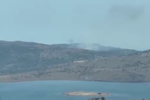 Φωτιά στη Λέσβο: Ανθρωπος βρέθηκε απανθρακωμένος μέσα σε αυτοκίνητο - Οι πρώτες πληροφορίες