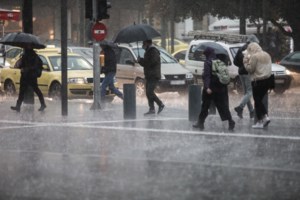 Κακοκαιρία: Ανήσυχος ο Καλλιάνος για τη Θεσσαλία - "Εύχομαι να αποτύχουν παταγωδώς τα μοντέλα" - Τι λέει για την Αττική
