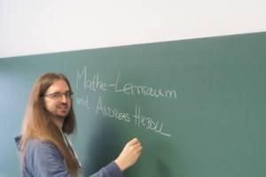 Κορονοϊός: 5 θάνατοι σε μία ημέρα στην Ελλάδα - Ανησυχία και για τις νεότερες ηλικίες