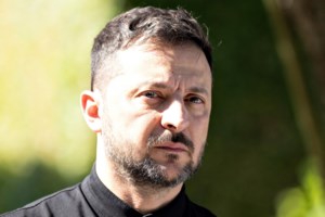 Ρωσία σε Ζελένσκι μετά τον βομβαρδισμό στο Κίεβο: "Θέλει να δείξει στους Ευρωπαίους "κουβαλητές" ότι είναι γενναίος στρατιώτης"