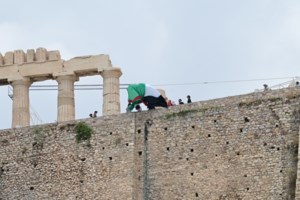 Γραμματέας Νεολαίας Νέας Αριστεράς: Δεν καταδικάζω τη Χαμάς, είναι αποπροσανατολιστικό το ερώτημα