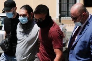 Ρόδος: Δικογραφία για την πινακίδα στην Ιερά Μονή του Αγίου Παϊσίου κατά των εμβολίων και της μάσκας - εικόνα 3