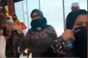 Αεροπορική τραγωδία Ινδονησία: Βρέθηκαν συντρίμμια και πτώματα - Σήματα πιθανώς από το μαύρο κουτί  - Συγκλονιστικές εικόνες - εικόνα 4