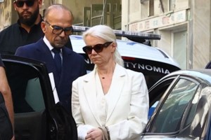 Θάνατος Μαζωνάκη: Άλλαξε την κατάθεσή της και η 61χρονη νοσηλεύτρια - "Είμαστε όλοι συνυπεύθυνοι", τους είπε Θεοδωρόπουλος - εικόνα 3