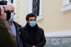 Καταγγελία σοκ για τον ιερέα: Εκβίαζε με "ροζ" βίντεο την 17χρονη - Έρευνα για βιασμό και δεύτερης ανήλικης