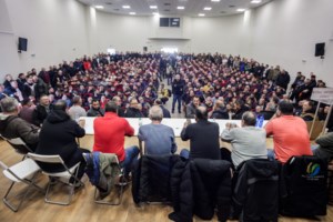 Ανδρουλάκης με τους αγρότες στη Σιάτιστα Κοζάνης: Ο διάλογος να φέρει λύσεις και όχι "μια νέα κοροϊδία"