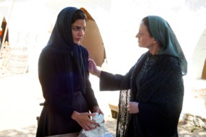 Τόνια Σωτηροπούλου: Ο Τζέιμς Μποντ... μπέρδεψε τα κορίτσια του - Η γκάφα του Ντάνιελ Κρεγκ [βίντεο]