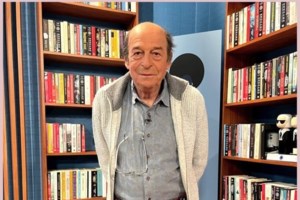 Συγκινεί η Άννα-Μαρία Παπαχαραλάμπους στο "αντίο" της στον Μανούσο Μανουσάκη: "Μου έδωσες τα φτερά και με άφησες να πετάξω"