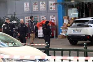 Μαχαίρωμα στη Θεσσαλονίκη: Άγνωστος έπληξε 39χρονο στον μηρό - Ανθρωποκυνηγητό για τη σύλληψη του δράστη - εικόνα 2