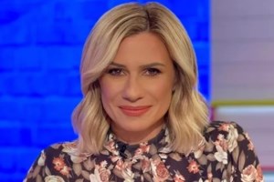 Τα δάκρυα της Κατερίνας Καραβάτου για τον χαμό των γονιών της: Δεν μπορώ να πάω στο πατρικό μου