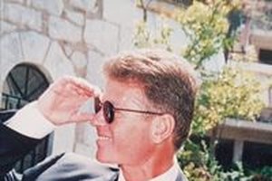 Λάρισα - Θρήνος για τον θάνατο 27χρονης: Κατέρρευσε ξαφνικά μέσα στο σπίτι της