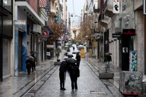 Στουρνάρας: Εφικτός ρυθμός ανάπτυξης 3,5% για τα επόμενα δέκα χρόνια