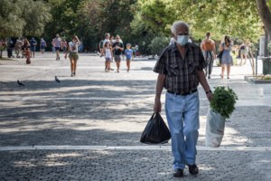 Κορονοϊός: Αγωνία για το νέο ρεκόρ κρουσμάτων - Το βλέμμα στην επιστροφή των αδειούχων του Αυγούστου - εικόνα 2