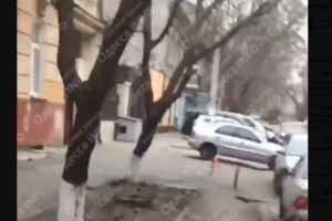 Μητσοτάκης: Εδώ γίνεται πραγματικός πόλεμος κάθε μέρα - Καθώς μπαίναμε στα αυτοκίνητα, ακούσαμε μεγάλη έκρηξη - εικόνα 14