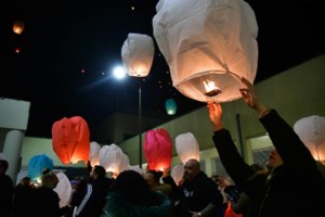 Τέμπη: Μαθητές της β' δημοτικού ζωγραφίζουν για τα θύματα - Η σιδηροδρομική τραγωδία μέσα από τα μάτια των παιδιών
