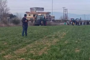 Έκτακτη σύσκεψη στο Μέγαρο Μαξίμου για τις πληρωμές των αγροτών - Αναμένονται ανακοινώσεις