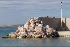 Σε κοντέινερ από hot spot οι σεισμόπληκτοι της Σάμου - Αναζητείται λύση για τη στέγαση