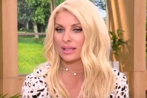 Τίτλοι τέλους για την Μενεγάκη: Συγκίνηση και κλάμα στην τελευταία εκπομπή - Όλοι στο πλατό για το μεγάλο φινάλε της Ελένης