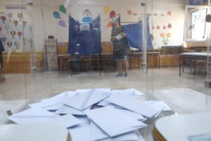 Αγριος καβγάς Σκουρλέτη - Σπίρτζη στην Πολιτική Γραμματεία του ΣΥΡΙΖΑ: Η φράση που προκάλεσε την έκρηξη - εικόνα 2