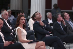 Τσακαλώτος για παραίτηση Τσίπρα: "Κλείνει ένας σπουδαίος κύκλος για τον ΣΥΡΙΖΑ - Όλοι και όλες μαζί ενωμένοι"
